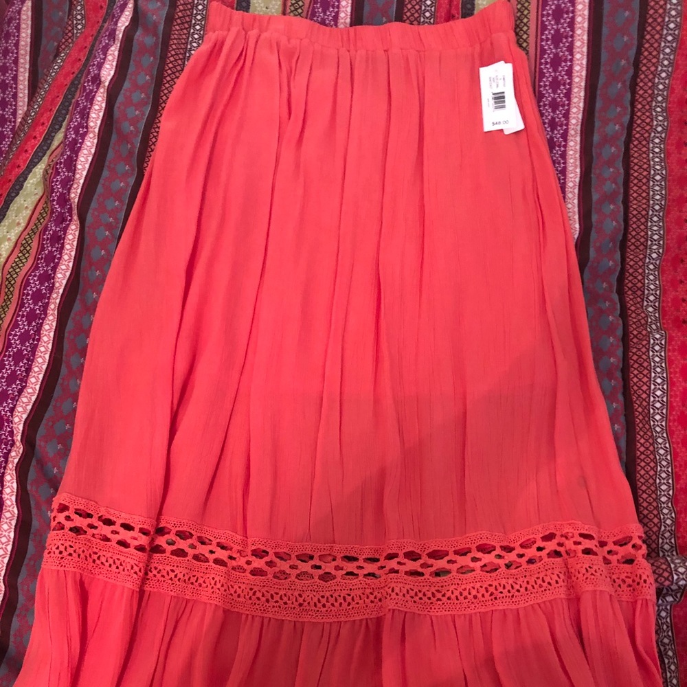 Coral Skirt Large